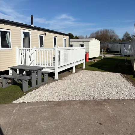 Mccanns Caravan Marton Mere-2