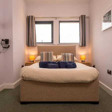 Harbour Stays - The Marine Centre, Saundersfoot Harbour, Sa69 9He-2
