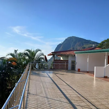 Green Peak - Mountain View Hotel & Restaurant-3