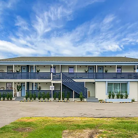 Carolina Beach Motel-2