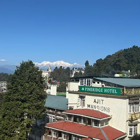 Pineridge Hotel At Mall Road-2