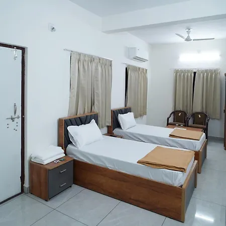 Hotel Pb Inn-3