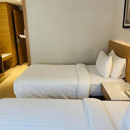 Hotel Four Seasons - Lucknow-3