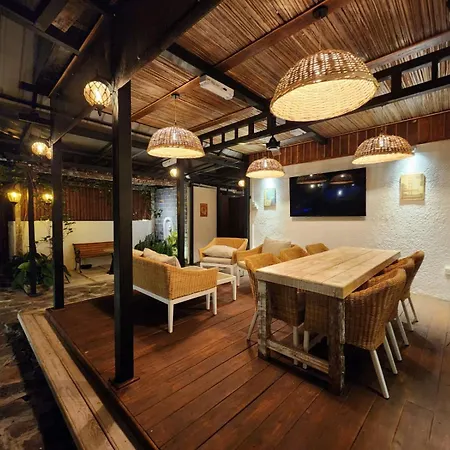 Trr3 Apt Near Beach With Fine Cuisine & Pool-3