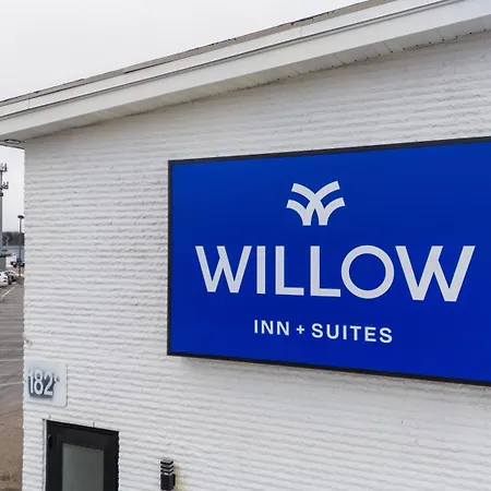 Willow Inn Suites-3