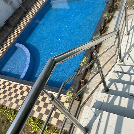 Prantik Hotel And Resorts-3