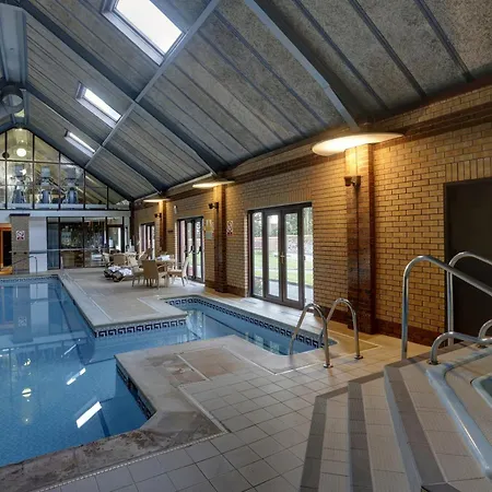 Knights Hill Hotel & Spa-2