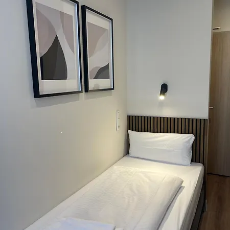 Motel Blue - Minimalist Boutique Hotel-2