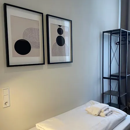Motel Blue - Minimalist Boutique Hotel-3