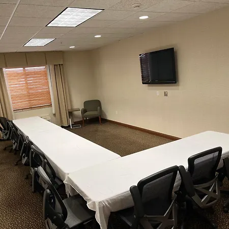 Holiday Inn Express Hotel & Suites Howell By Ihg-3