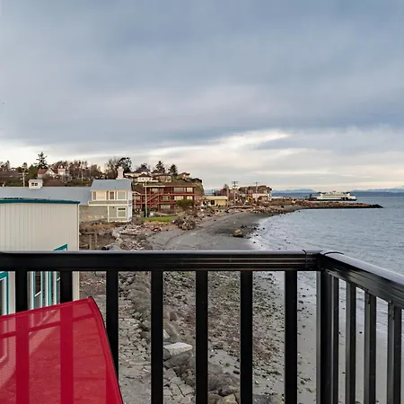 Water Front Inn-3