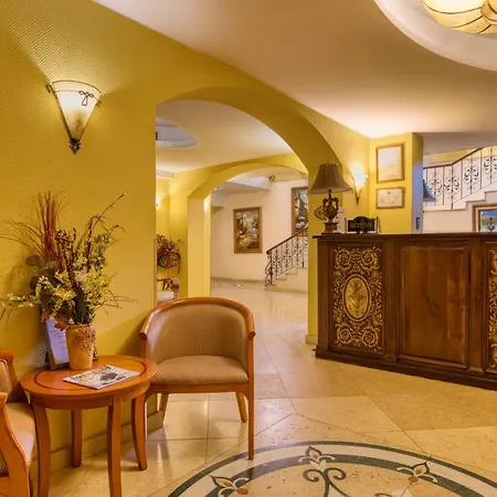 Hotel Bellevue Esztergom-2