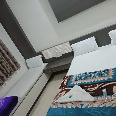Hotel Shri Sai Darshan-3
