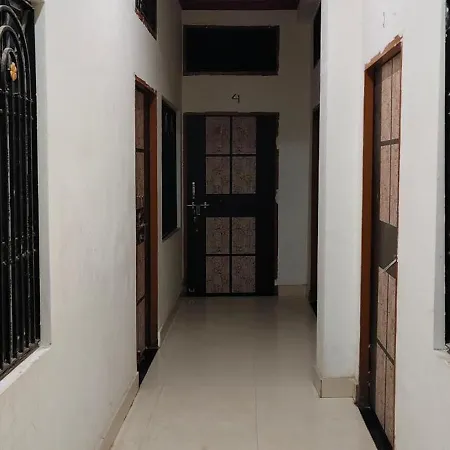 Mangalam Gold Guest House-2