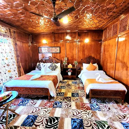 The Heritage Safina Group Of Houseboats-2