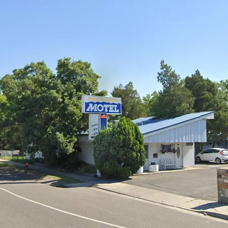 Majestic Rockies Motel-2
