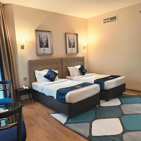 Seven Seas Hotel-2