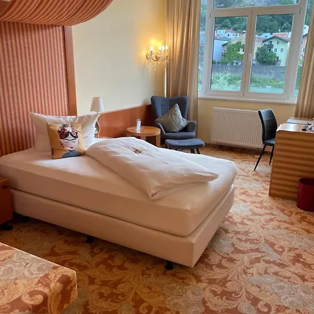Hotel Burgblick-3