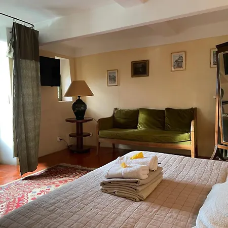 Maison d'Hôtes à Angouire-3