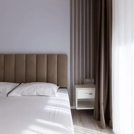 Broadway Boutique Hotel-2