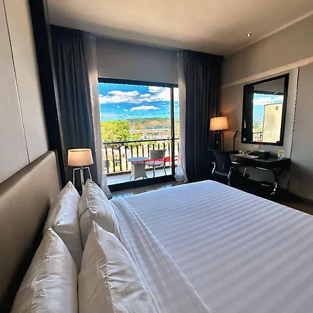 Le Charme Suites - Subic-3