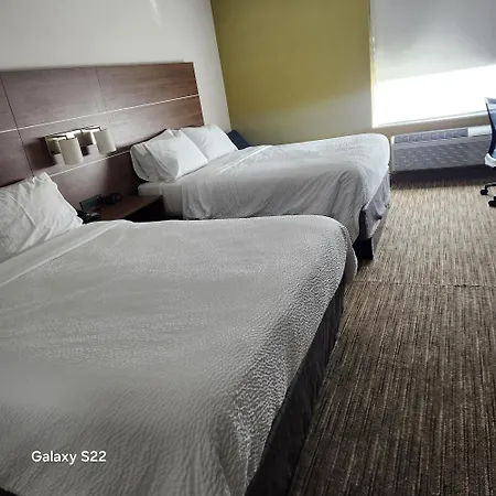Holiday Inn Express Chelmsford By Ihg-3