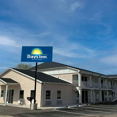 Days Inn By Wyndham Troy Il-3