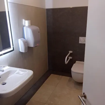 Hotel Business Bay das ehemalige Staycation Hotel-3