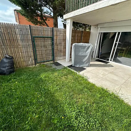 Villa La Libellule 160 m2 avec 5 Chambres 2 Sdb 2 Wc Grand Jardin et Parking Privé-3