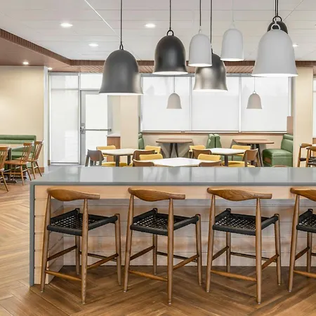 Fairfield By Marriott Inn & Suites Detroit Taylor-3
