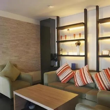 Lee Nova Hotel-2