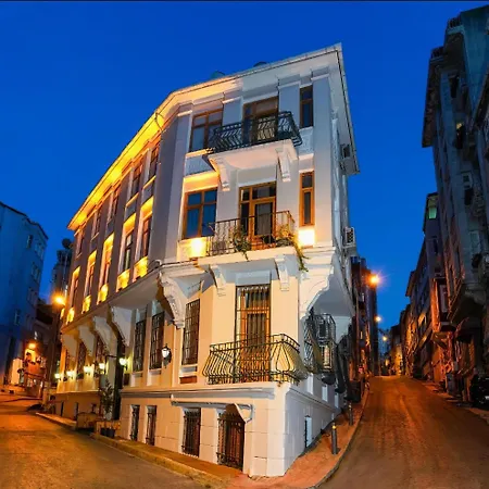 1826 Heritage Rooms-3