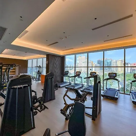 Yoho Resorts World Hotel-2