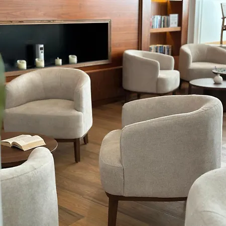 King Jason Paphos - Designed For Adults By Louis Hotels-3