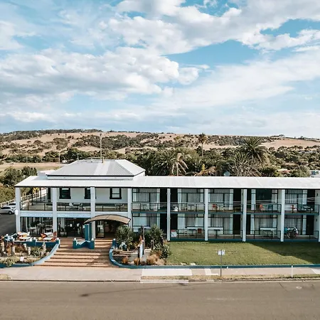 Seafront Hotel Kangaroo Island-3