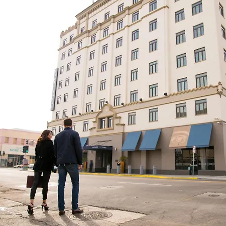 Padre Hotel-2