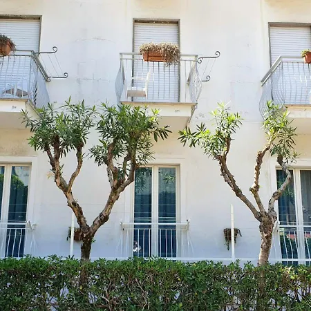 Hotel Aurora-3