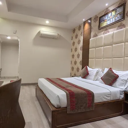 Hotel Shagun Chandigarh Zirakpur-2