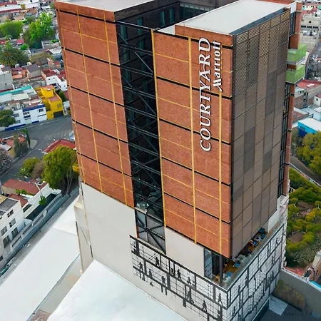 Courtyard By Marriott Mexico City Toreo-3