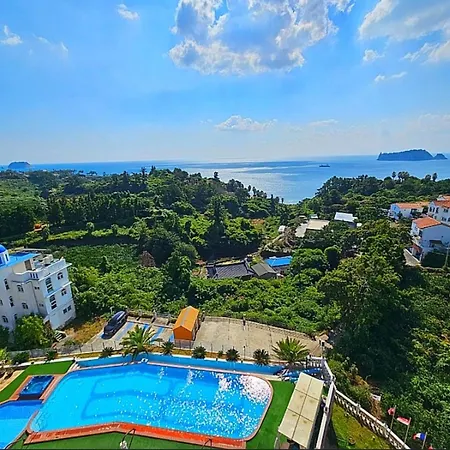 Goldone Hotel & Suites-3