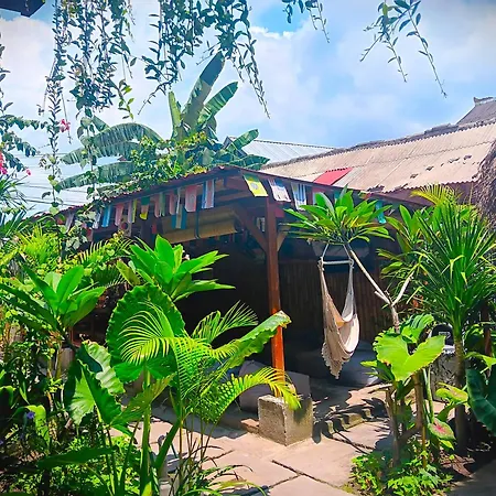 Good Vibes Bungalows-3