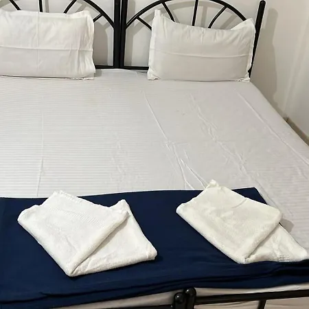 Marshall Guest House-2