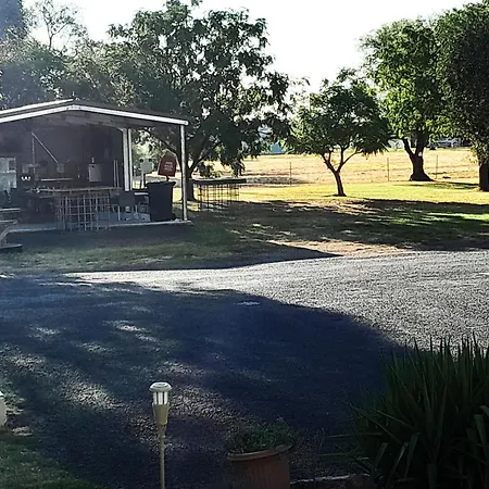 Narromine Aerodrome Tourist Park And Motel-2