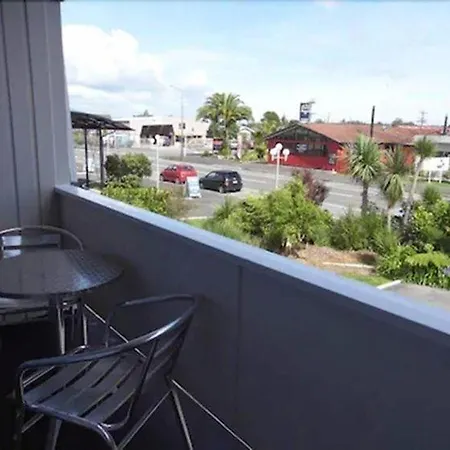 Westport Motor Hotel-2