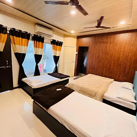 Pallav Guest House-3