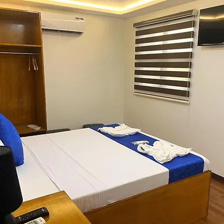 Fountainblue Hotel And Banquet Hall-3