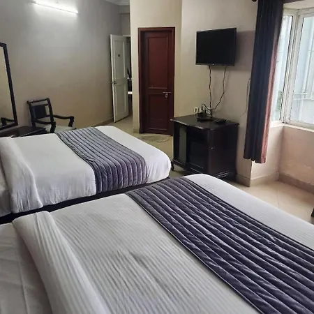 Munnar Mount Shelt Hotel - Best Budget Resort Munnar-2