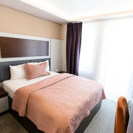 Hotel Prizreni-2