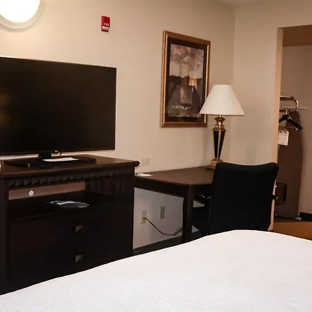 Wingate By Wyndham Peoria - Complimentary Area Shuttle-2