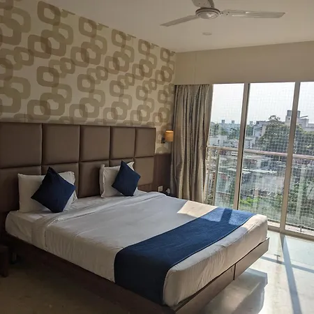 Magnus Star Residency Koregaon Park Annexe Pune-3